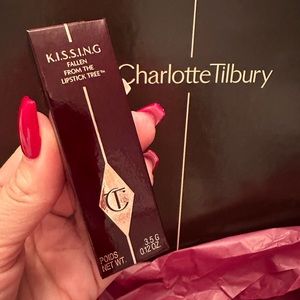 CHARLOTTE TILBURY NEW IN BOX lipstick
